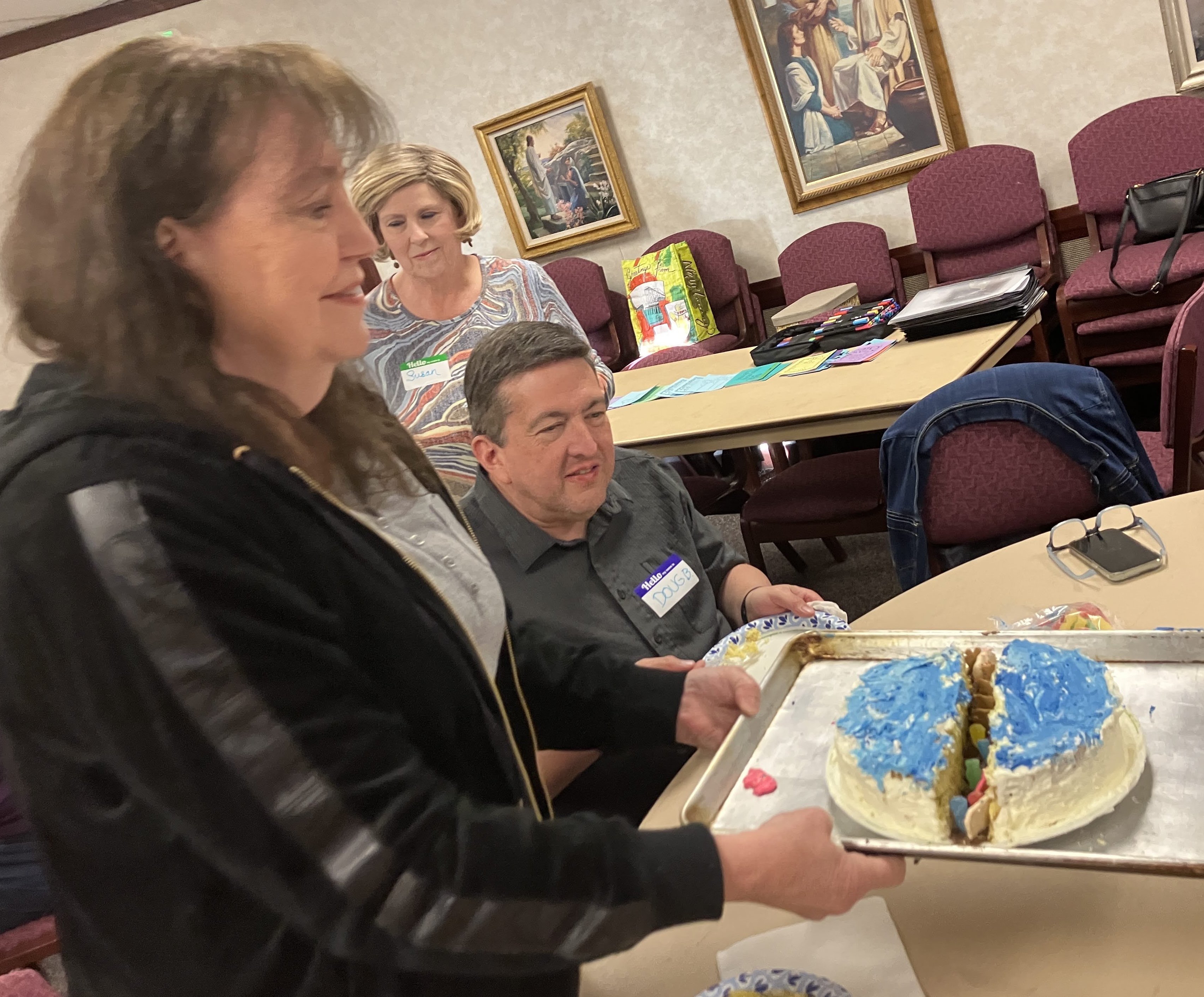 decorating cakes